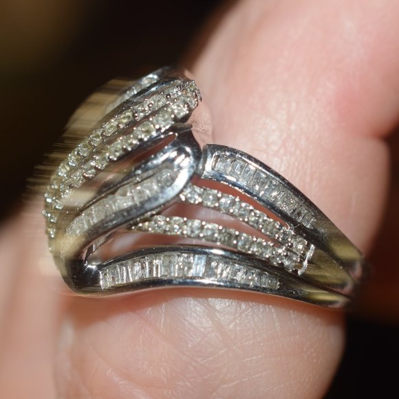 Sterling Silver Genuine Diamond Ring and Earrings. Ring size 7 - Picture 5 of 13